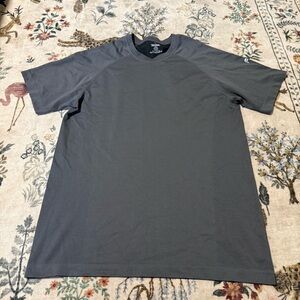 Fabletics Men's Gray Performance Shirt size L